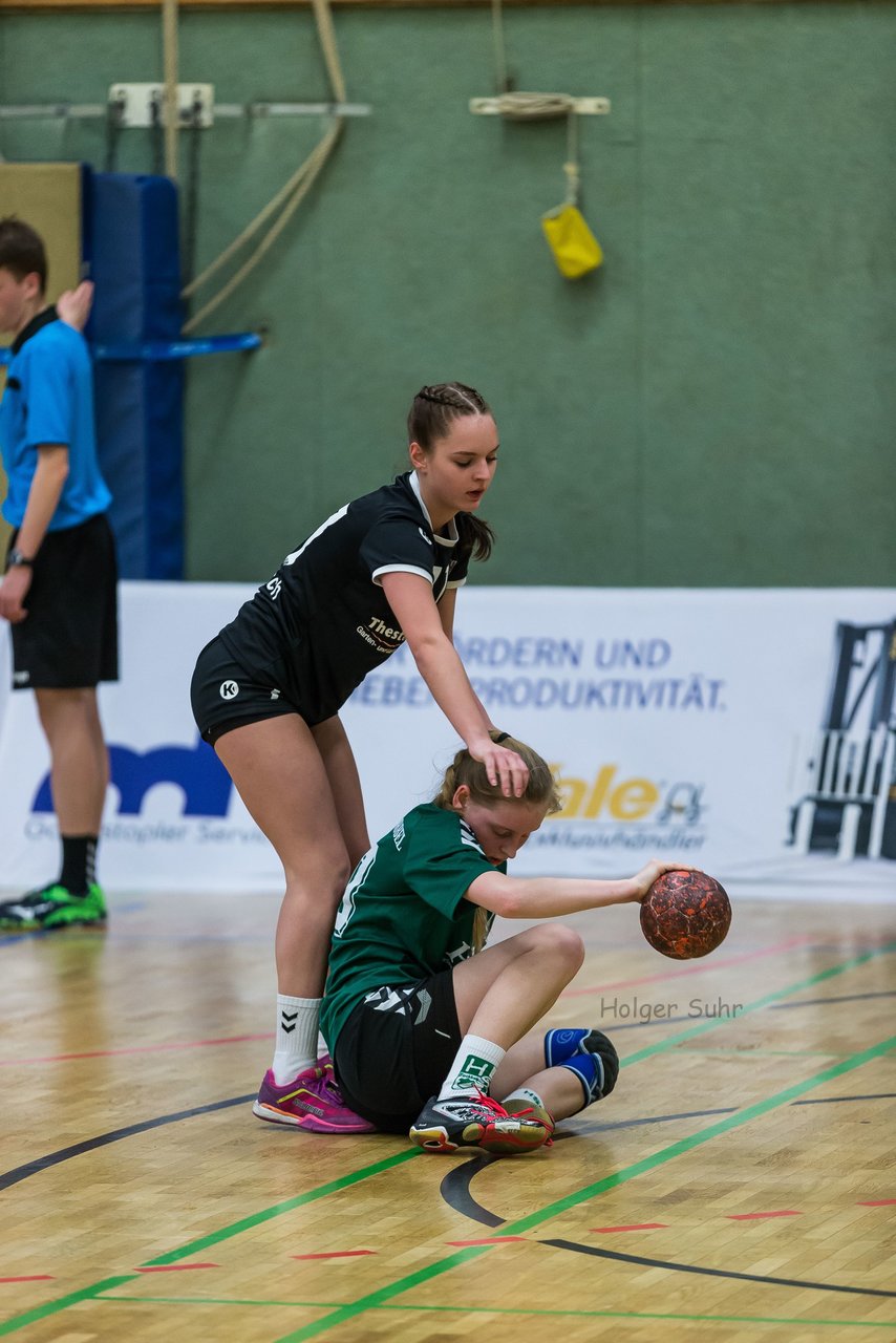 Bild 262 - B-Juniorinnen SV-Henstedt Ulzburg - HSG Fockbek/Nuebbel : Ergebnis: 32:25